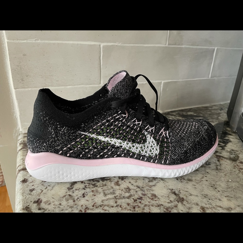 Nike free RN fly knit